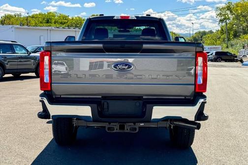 2025 Ford F-350 XLT