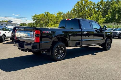 2024 Ford F-250 Platinum