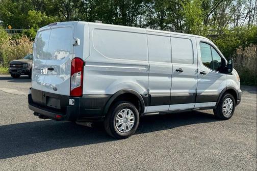 Oxford White 2021 Ford Transit-250 Base