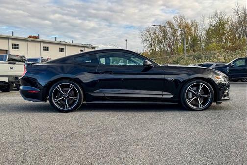 2017 Ford Mustang GT Premium