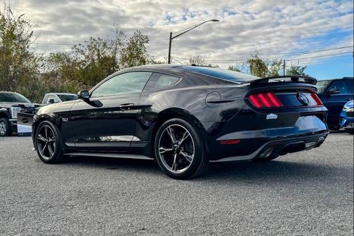 2017 Ford Mustang GT Premium