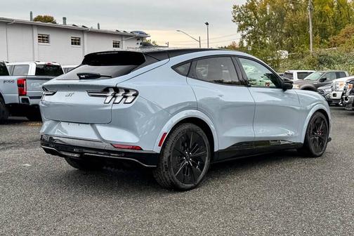 2025 Ford Mustang Mach-E GT