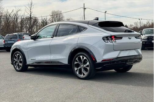 2021 Ford Mustang Mach-E Premium
