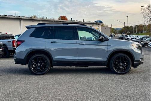 2024 Honda Passport AWD Black
