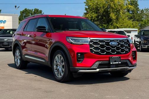 2025 Ford Explorer Platinum