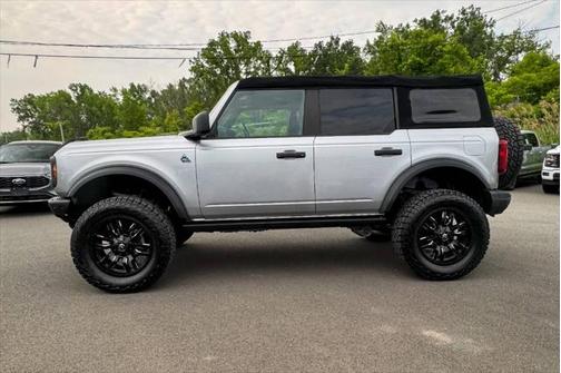 2022 Ford Bronco Black Diamond