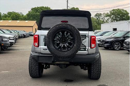 2022 Ford Bronco Black Diamond
