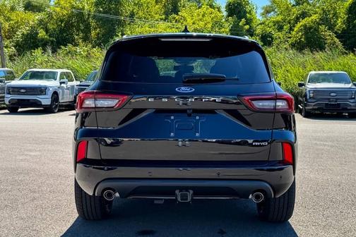 2025 Ford Escape ST-Line Elite