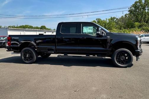 2025 Ford F-350 Lariat