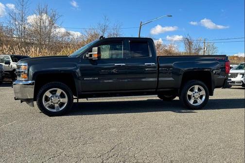 2019 Chevrolet Silverado 2500 WT
