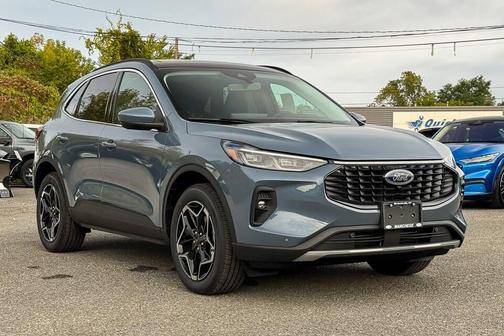 2025 Ford Escape Platinum