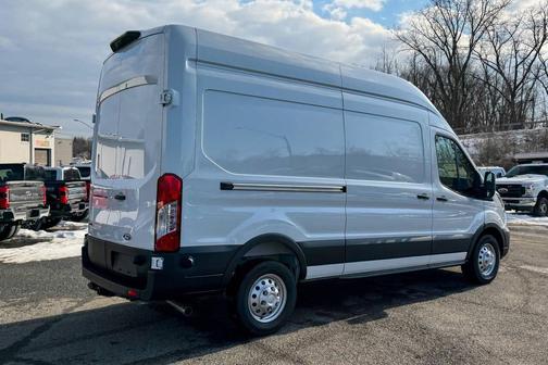 Oxford White 2026 Ford Transit-250 Base