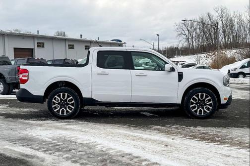 2023 Ford Maverick Lariat