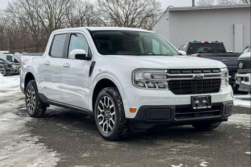 2023 Ford Maverick Lariat