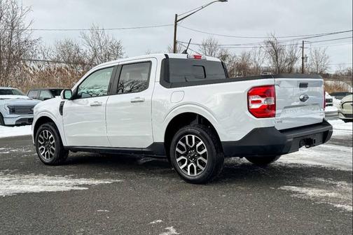 2023 Ford Maverick Lariat