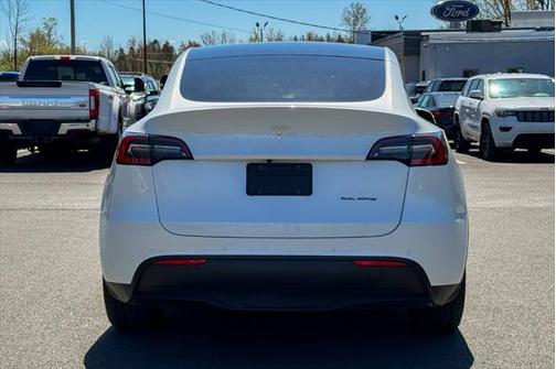 2021 Tesla Model Y Long Range Dual Motor All-Wheel Drive