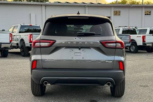 2025 Ford Escape ST-Line Select