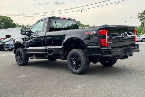 2025 Ford F-250 XL