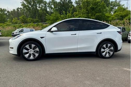 2023 Tesla Model Y Long Range Dual Motor All-Wheel Drive