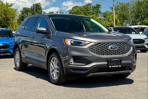Carbonized Gray Metallic 2023 Ford Edge SEL
