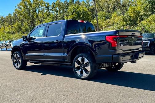 2025 Ford F-150 Lightning Platinum