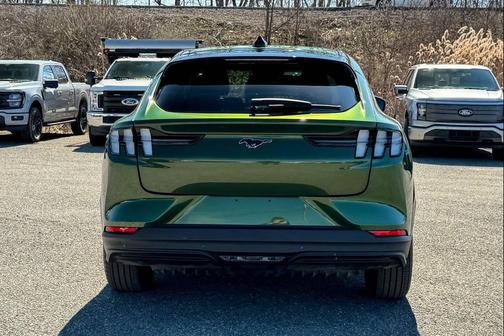 Eruption Green Metallic 2025 Ford Mustang Mach-E Premium