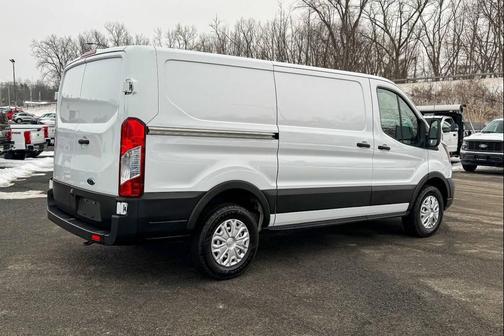 2022 Ford E-Transit T-350 Low Roof