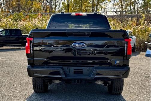 2023 Ford F-150 Lightning XLT