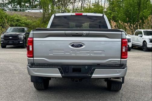 Iconic Silver Metallic 2023 Ford F-150 XLT