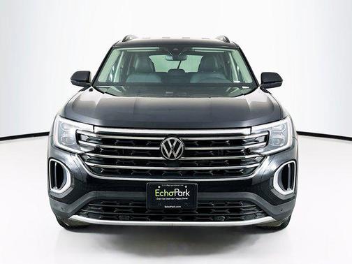 Silver Mist Metallic 2025 Volkswagen Atlas 2.0T SE w/Technology 4MOTION