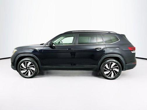 Silver Mist Metallic 2025 Volkswagen Atlas 2.0T SE w/Technology 4MOTION