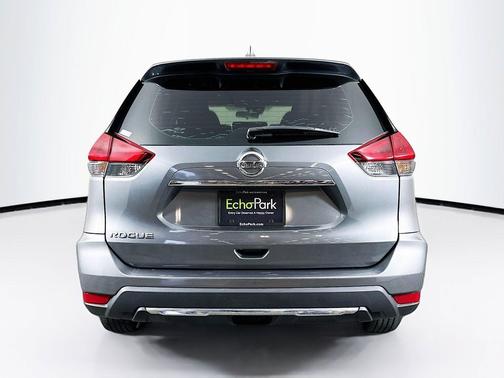 Gun Metallic 2020 Nissan Rogue S