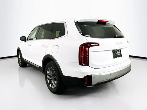 2023 Kia Telluride LX