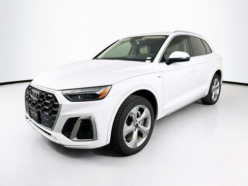 2023 Audi Q5 45 S line Premium Plus
