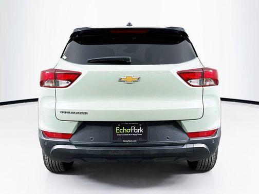 2025 Chevrolet Trailblazer LS