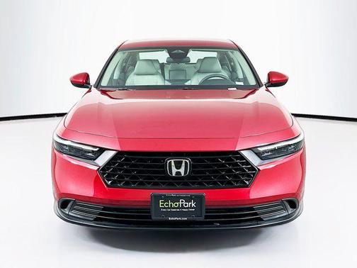 2025 Honda Accord LX 1.5T