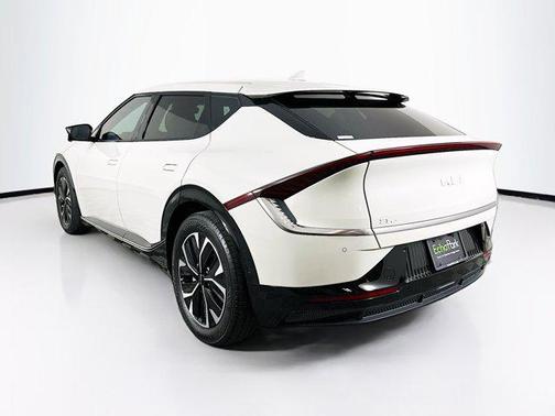 2022 Kia EV6 Wind