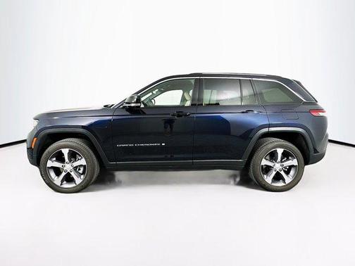 2022 Jeep Grand Cherokee 4xe Base