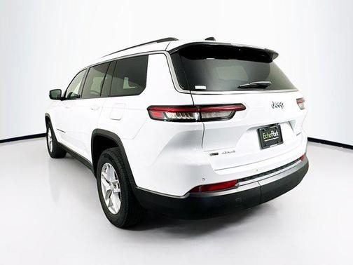 2022 Jeep Grand Cherokee L Laredo