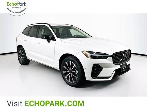 2025 Volvo XC60 B5 Plus