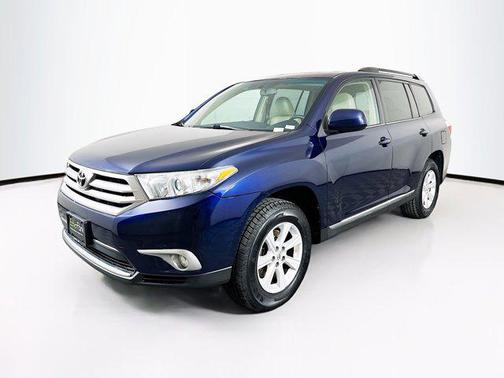 Nautical Blue Metallic 2012 Toyota Highlander SE