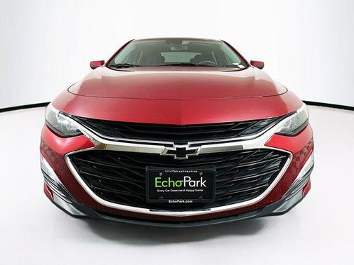 2022 Chevrolet Malibu FWD RS