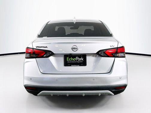 2023 Nissan Versa 1.6 SV