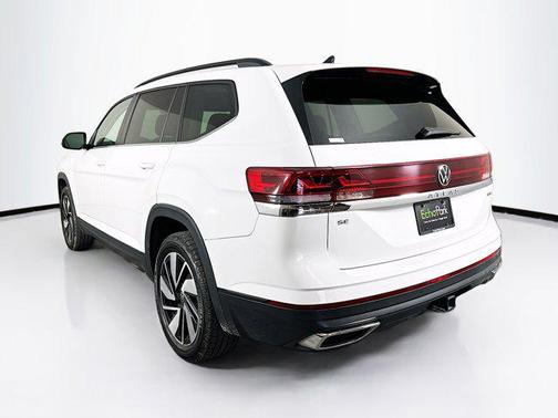2025 Volkswagen Atlas 2.0T SE w/Technology 4MOTION