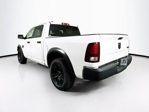 2024 RAM 1500 Classic Warlock Crew Cab 4x4 5'7' Box