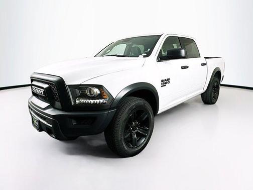2024 RAM 1500 Classic Warlock Crew Cab 4x4 5'7' Box