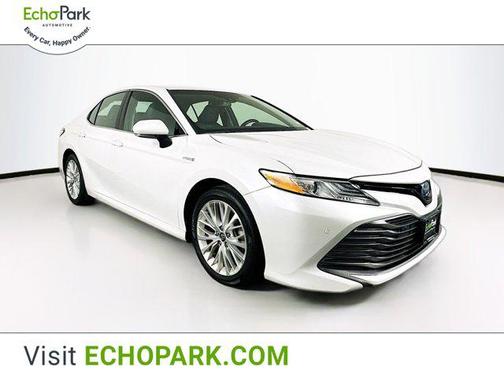 2018 Toyota Camry Hybrid XLE