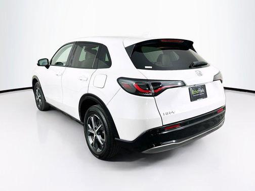 Platinum White Pearl 2024 Honda HR-V EX-L