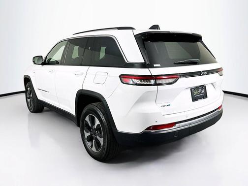 Bright White Clearcoat 2022 Jeep Grand Cherokee 4xe Base