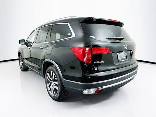 2018 Honda Pilot Touring